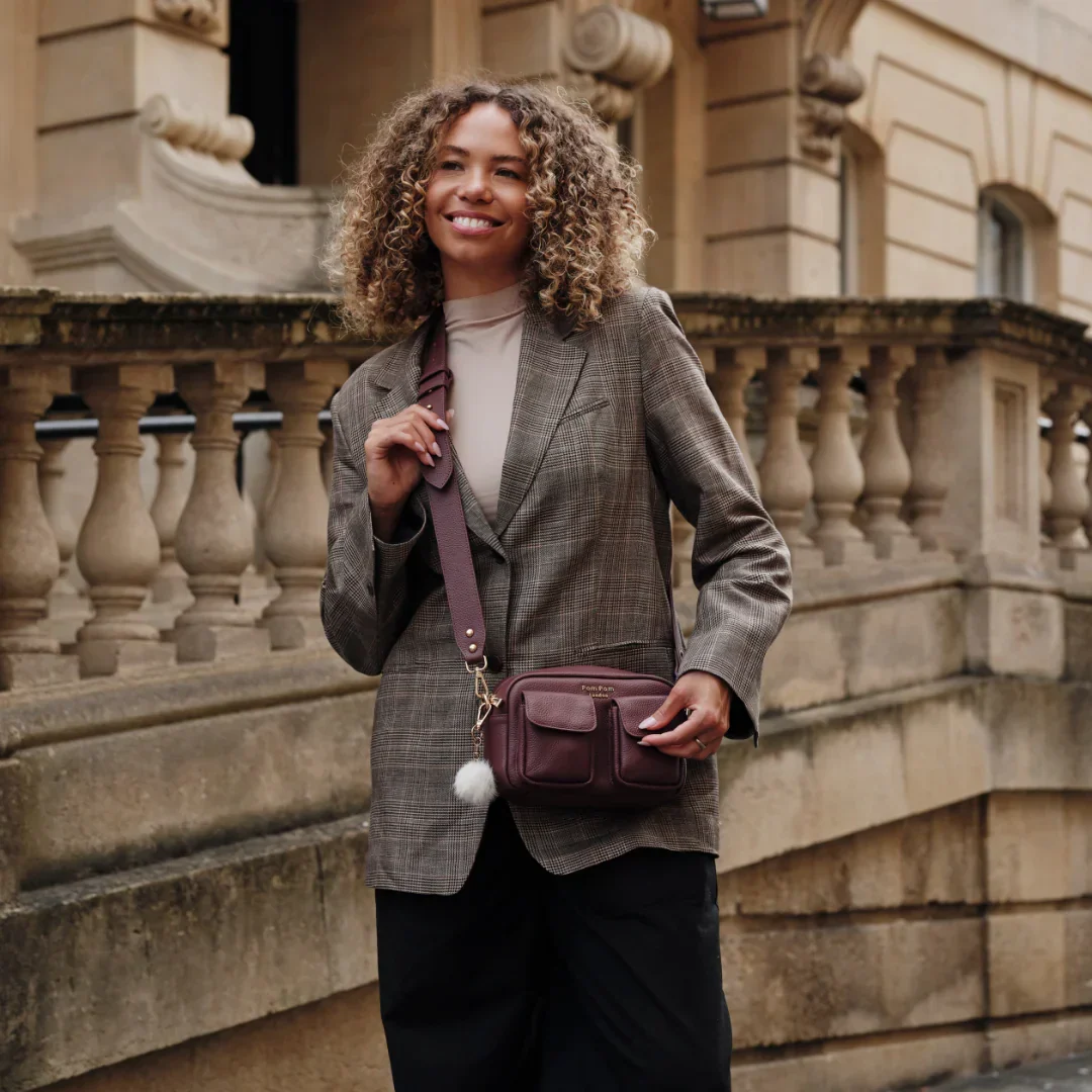 Chiswick Cargo Bag Deep Burgundy - Image 2