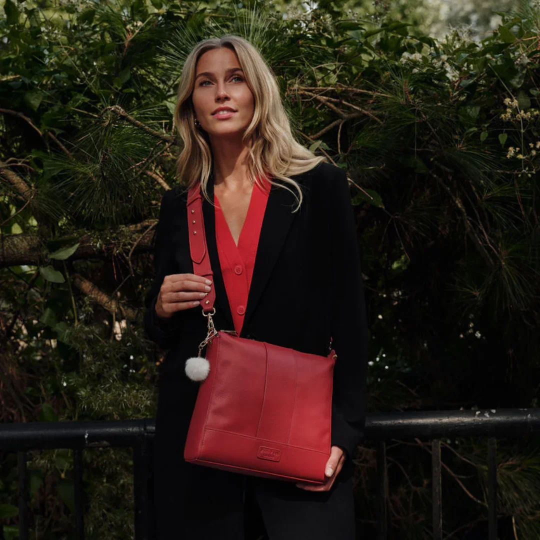 Westminster Bag Crimson Red & Accessories - Image 4